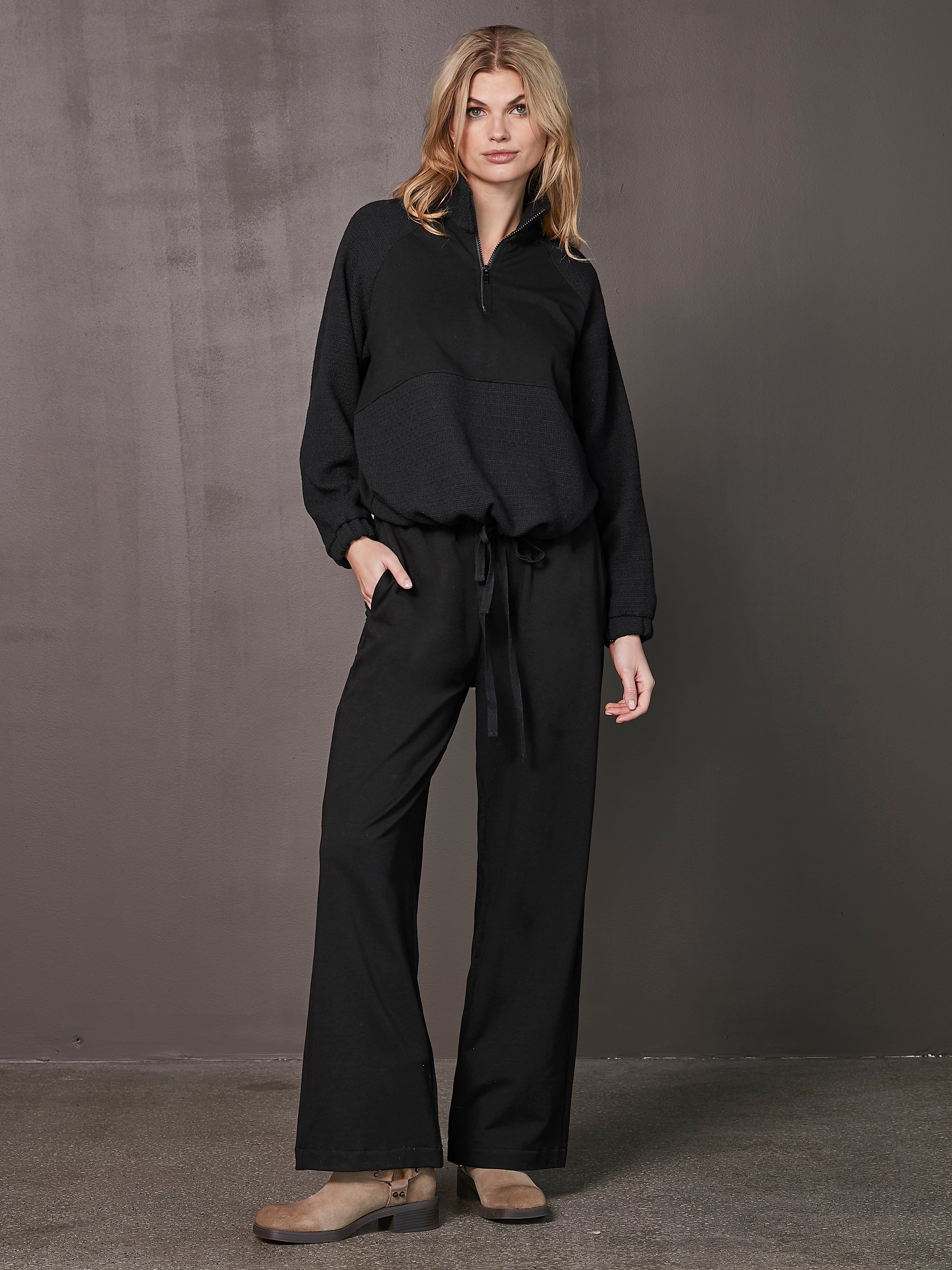 TALA jogging bottoms - Black